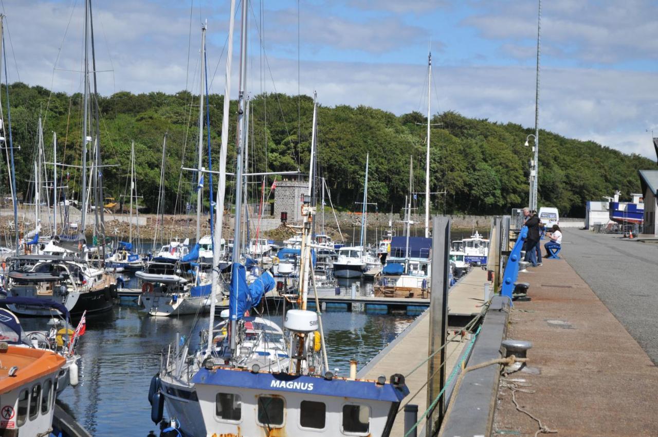 No5 Esplanade Court, Stornoway Town Centre Lägenhet Exteriör bild